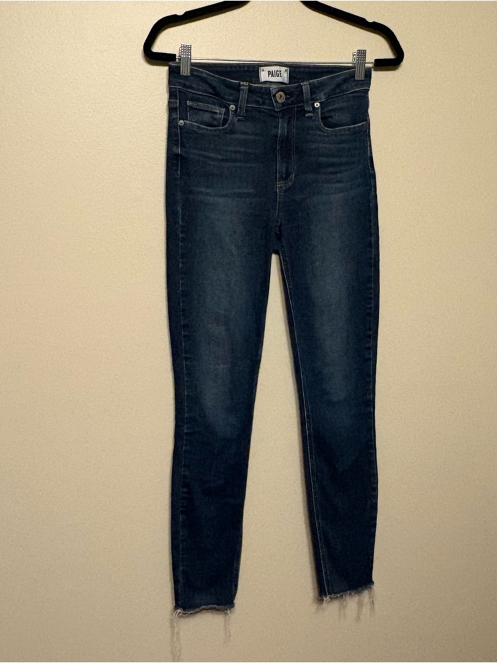 Woman’s PAIGE Hoxton Ankle Dark  Wash Jeans with Raw Hem. Size 26
